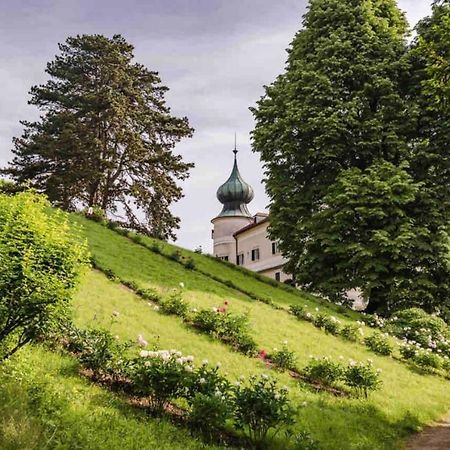 Urlaub In Schlossnaehe Artstetten エクステリア 写真