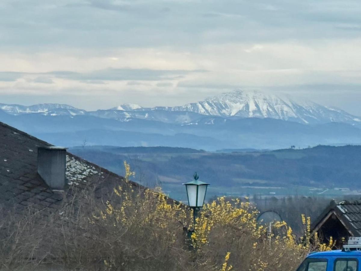 Urlaub In Schlossnaehe Artstetten エクステリア 写真